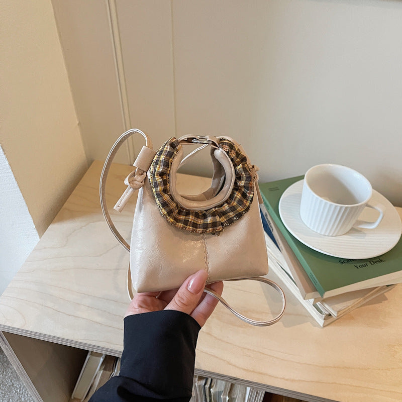 Stylish Handcrafted Leather Bucket Bag