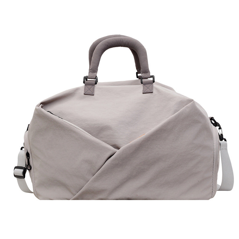 Versatile Minimalist Travel Duffle
