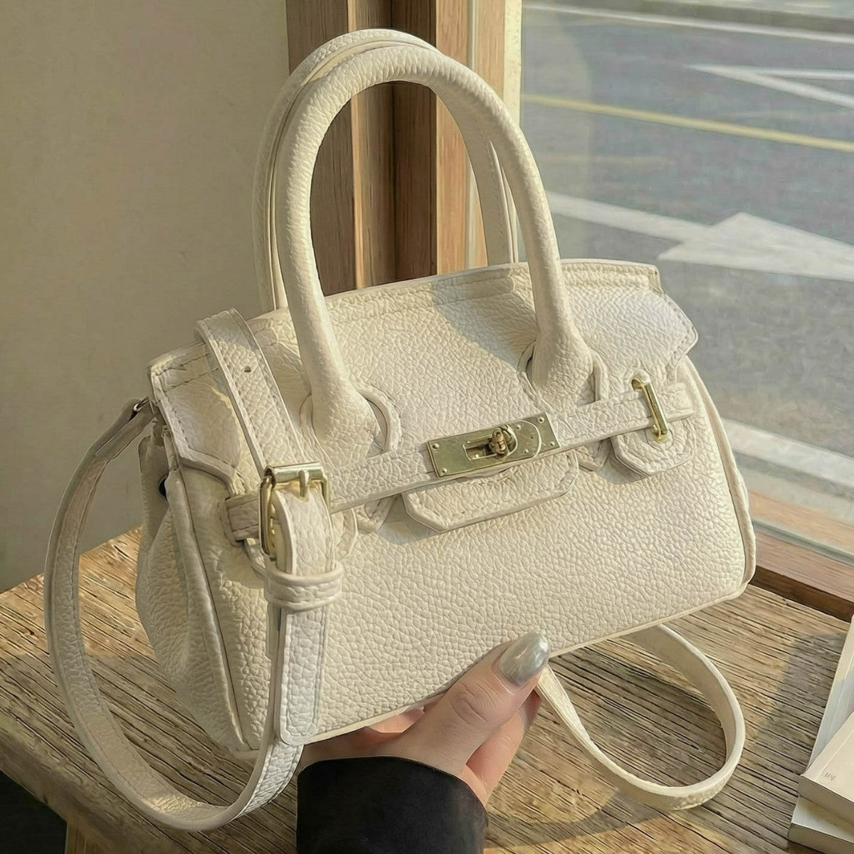 Women's mini handbag with stylish detail-https://detail.1688.com/offer/1017744500307.html-Calm Wears-Rosa-S-Calm Wears