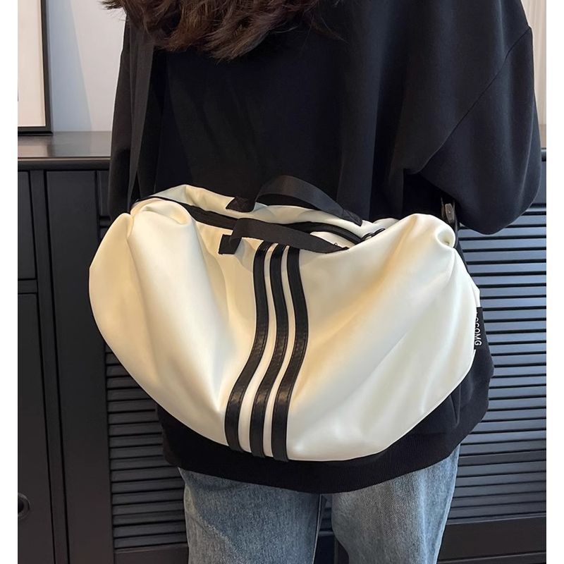 Durable Travel Duffel Bag Calm Wears