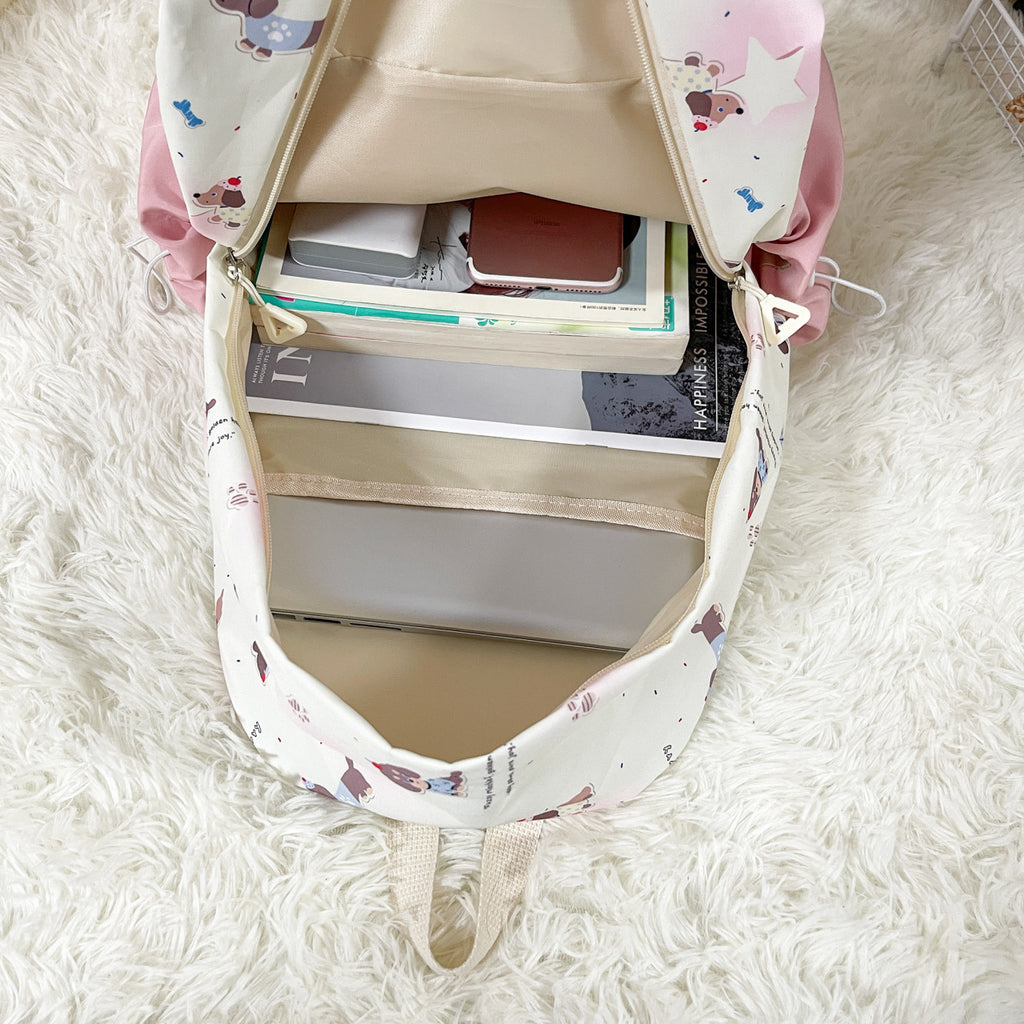 Plush Backpack with Animal Motif and Multifunctional Design