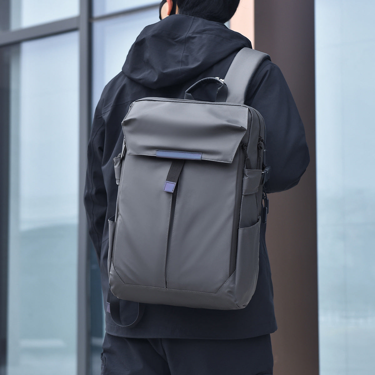 Sleek Urban Functional Backpack Calm Wears