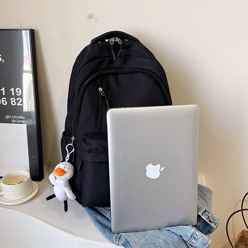 Multifunctional leisure backpack with practical storage