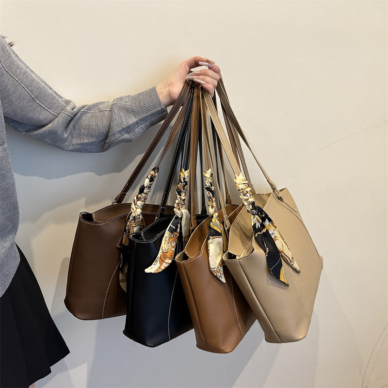 Elegant Structured Tote Bag