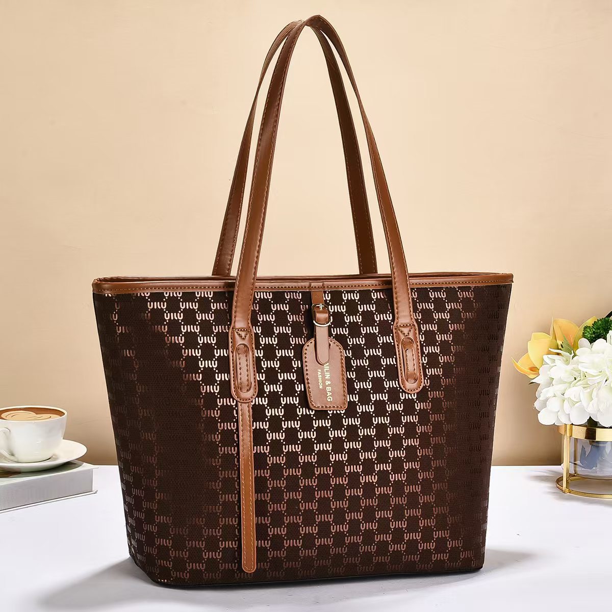 Women's tote bag with luxurious design and structured outer material-https://detail.1688.com/offer/970505650251.html-Calm Wears-Coffee-321327-Calm Wears