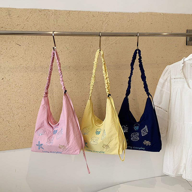 WoCasual Beach Tote Bag