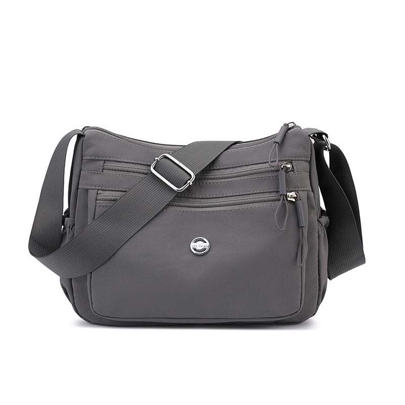 WoMulti-Pocket Crossbody Messenger Bag