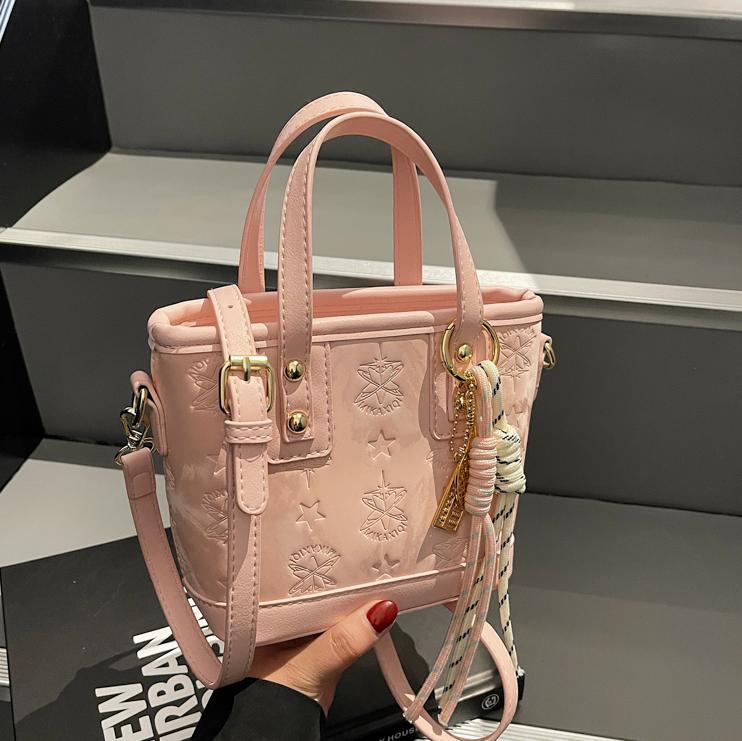 Ladies mini bag in playful design with decorative charm-https://detail.1688.com/offer/895333034201.html-Calm Wears-Rosa-Size: With pendant-Calm Wears