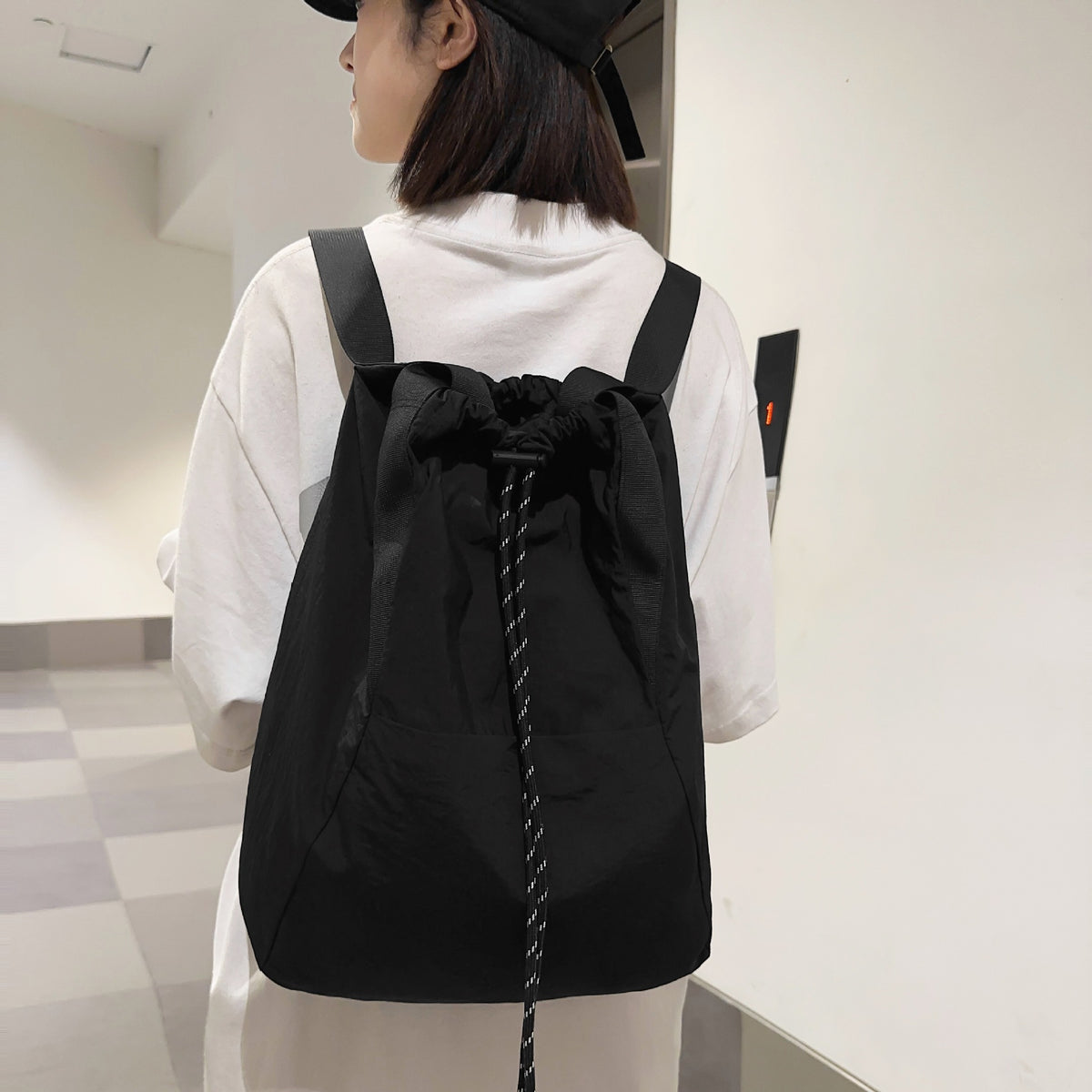 Multifunctional drawstring bag