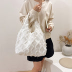 WoFringed Textured Shoulder Bag