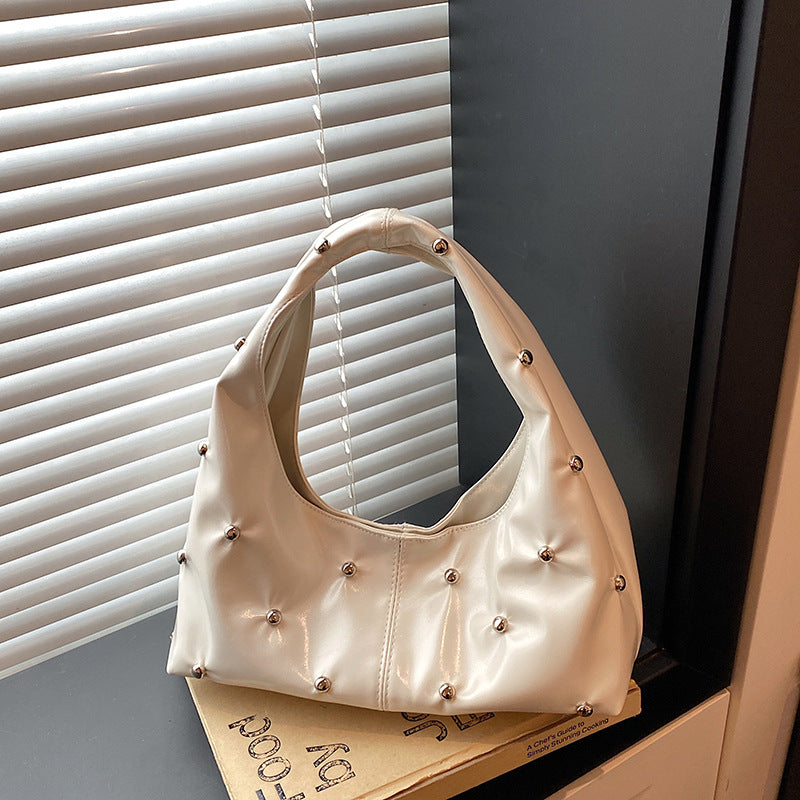 Trendy Statement Hobo Bag