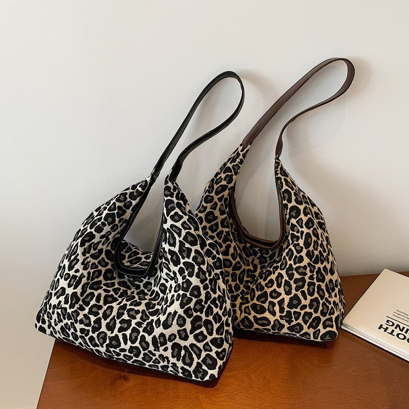 Stylish Leopard Print Hobo Bag