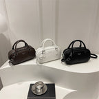 Women's elegant handbag in minimalist design