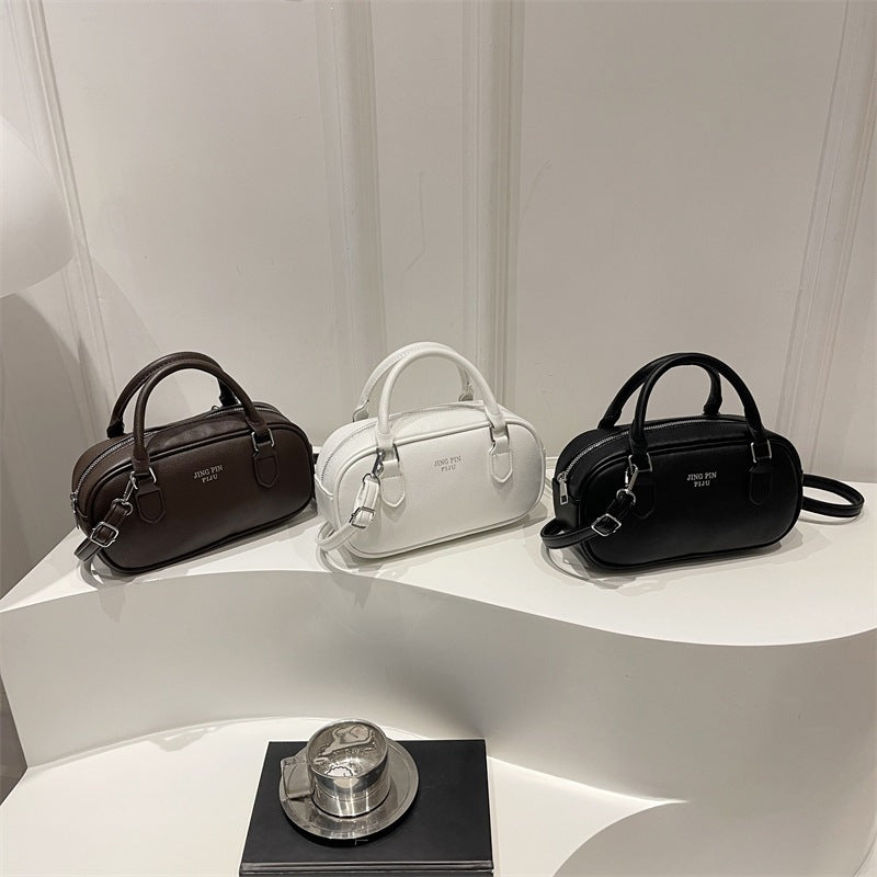 Women's elegant handbag in minimalist design