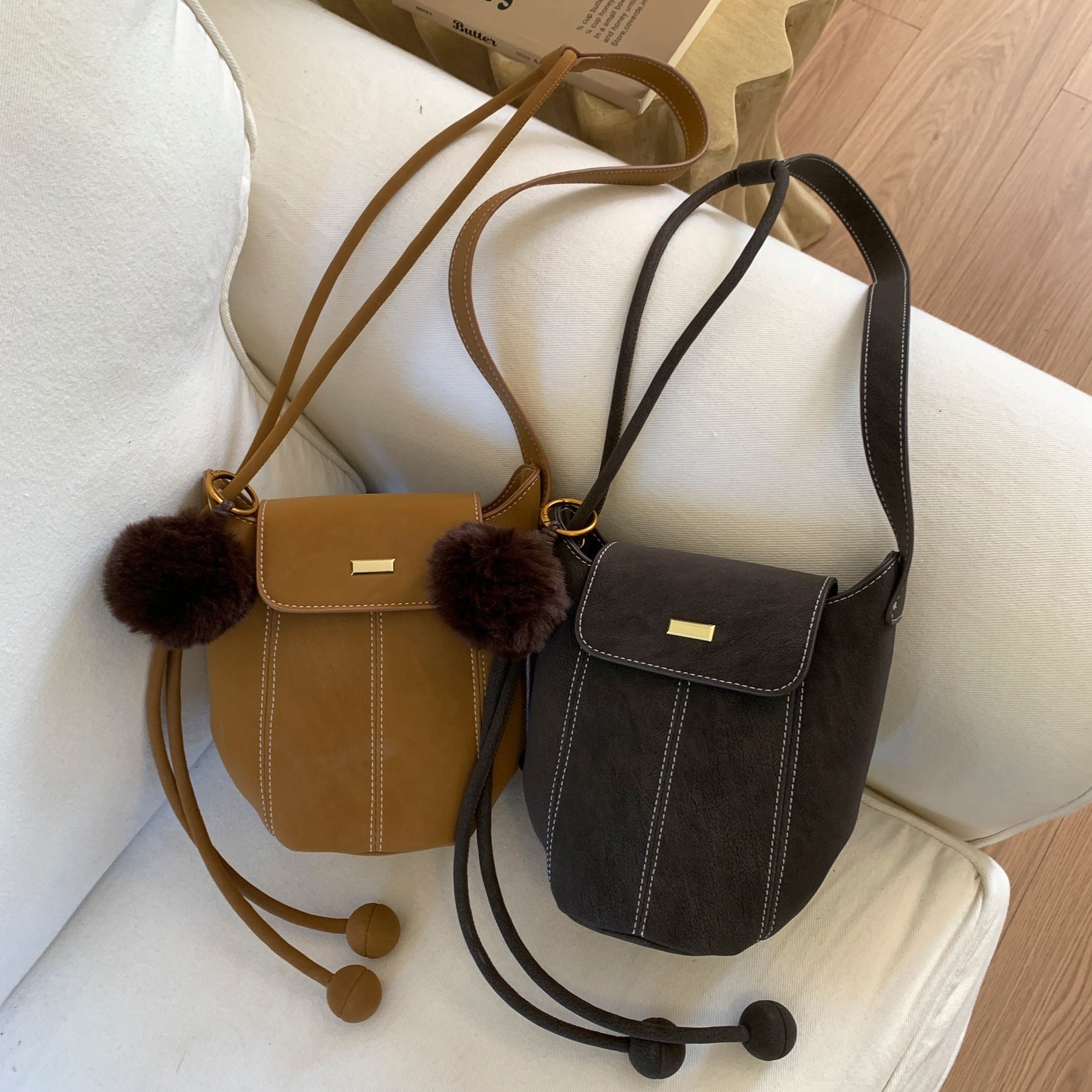 Ladies fashionable crossbody bag with fluffy pendant-https://detail.1688.com/offer/992380376855.html-Calm Wears-Braun-nothing-Calm Wears