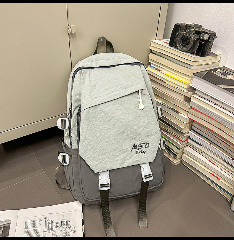 Versatile Urban Backpack for Daily Commuting