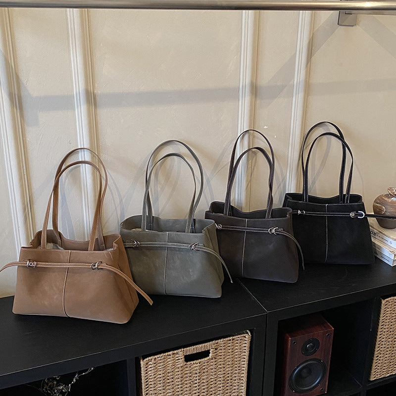 Women's Tote Bag made of high-quality synthetic leather with an elegant shoulder strap-https://detail.1688.com/offer/1006623706819.html-Calm Wears-Braun-nothing-Calm Wears