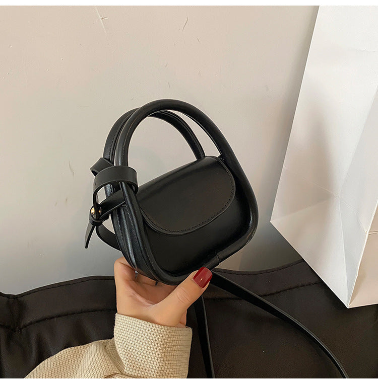 Women's mini handbag with elegant chain accent-https://detail.1688.com/offer/665339237568.html-Calm Wears-Black-nothing-Calm Wears