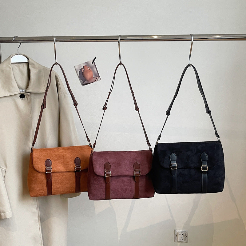 WoChic Vintage-Style Messenger Bag