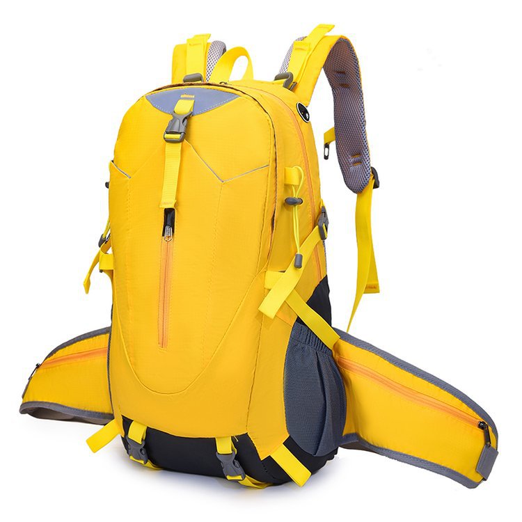 Adventure-Ready Cross-Body Hydration Backpack Calm Wears