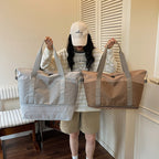Spacious Multi-Functional Duffle Bag Calm Wears