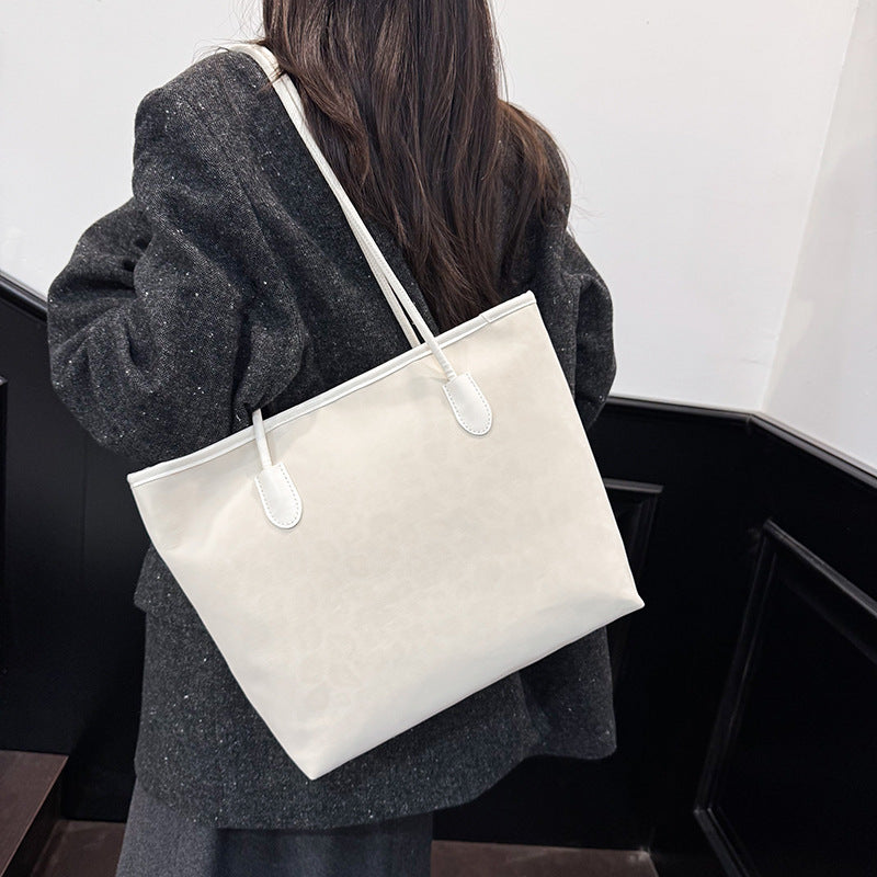 Stylish Leopard Print Tote Bag