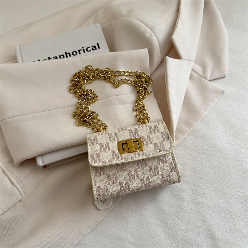Ladies mini wallet with elegant chain decoration-https://detail.1688.com/offer/913649428313.html-Calm Wears-White-nothing-Calm Wears
