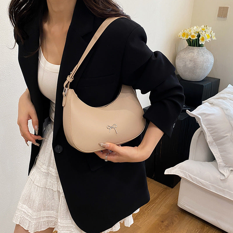 Stylish Bow Detail Shoulder Bag