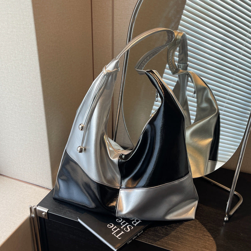 Chic Reversible Hobo Bag Calm Wears