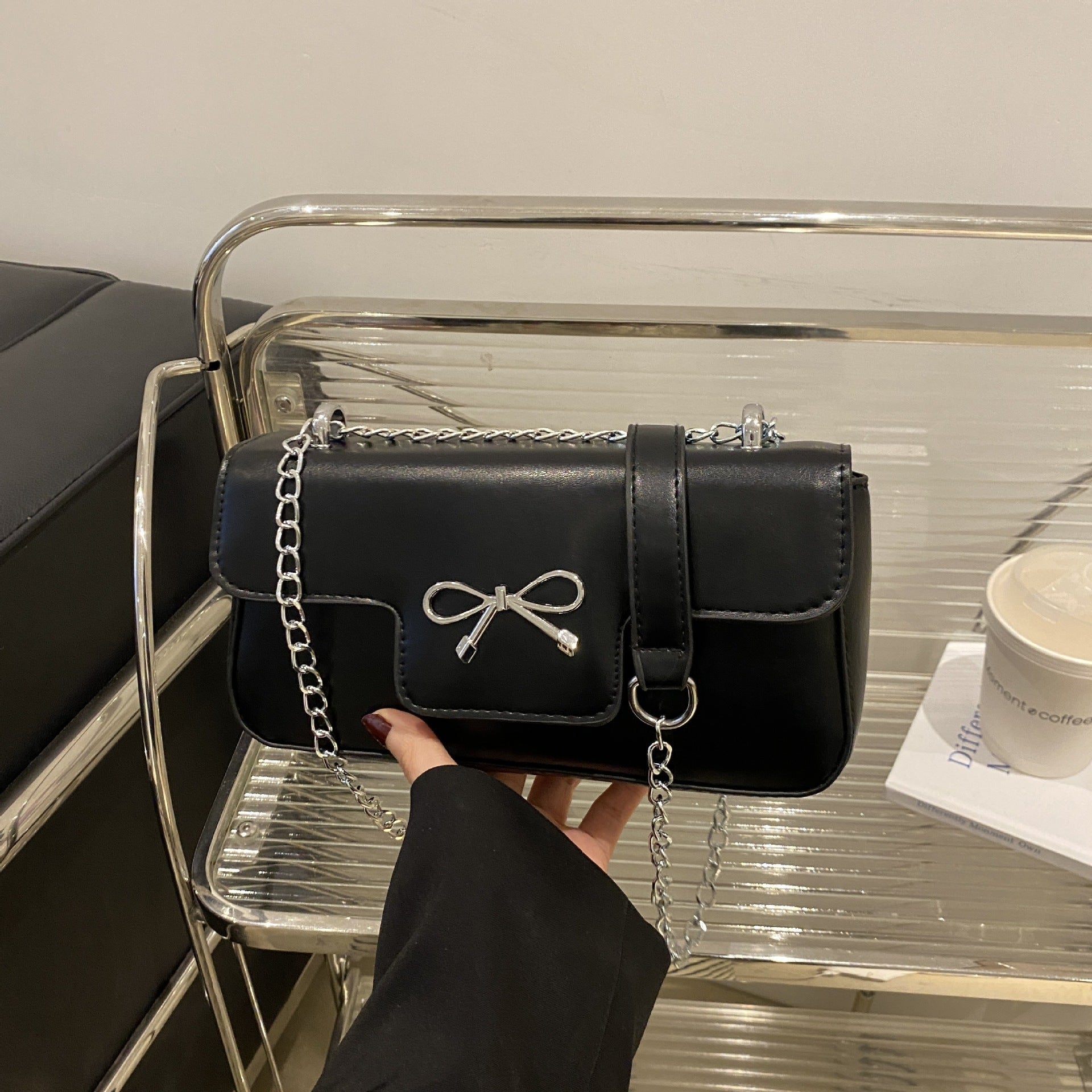 Elegant Bow Accent Crossbody Bag