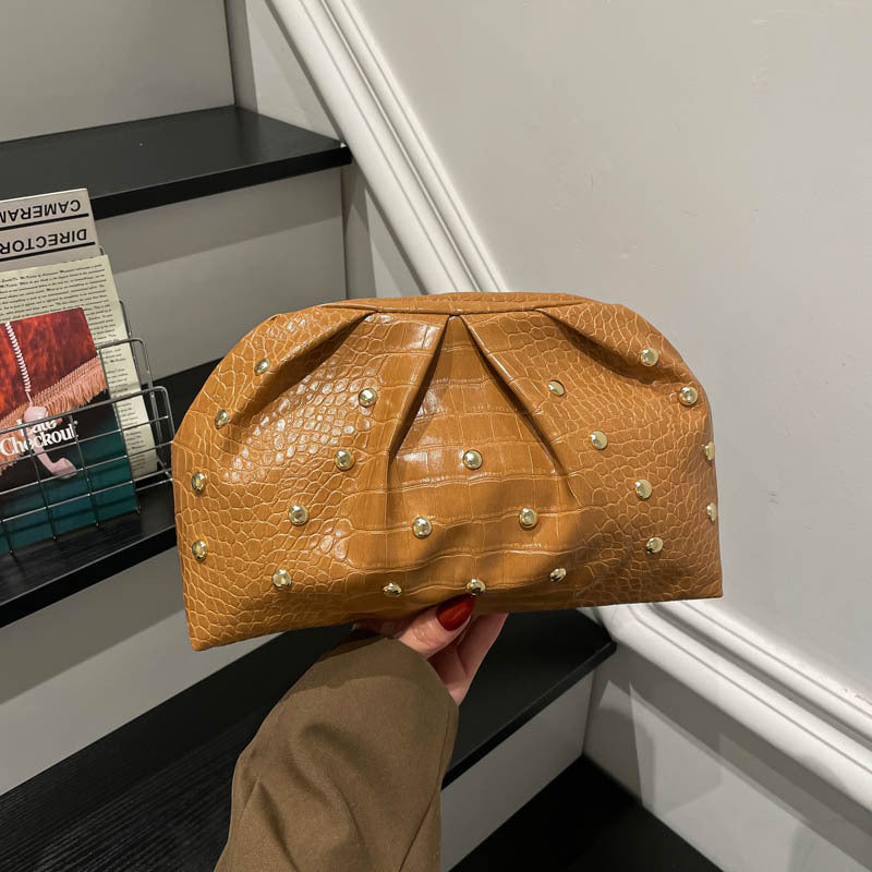 WoElegant Textured Crocodile Pattern Clutch Bag