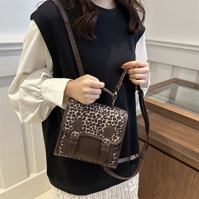 Chic Leopard Print Satchel Crossbody Bag