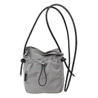 Practical shoulder bag with adjustable carrying system