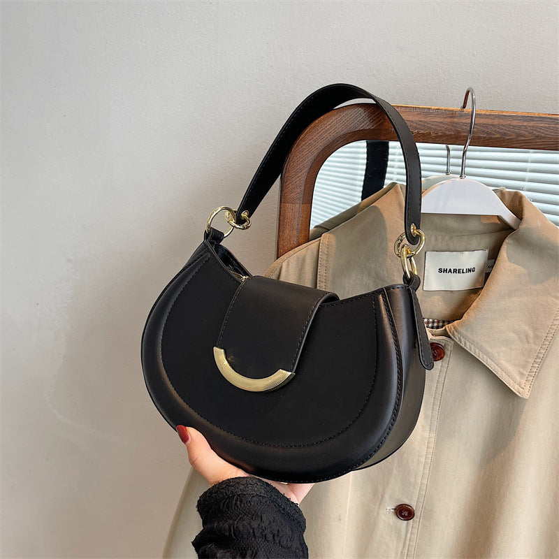 Ladies crossbody bag with elegant chain closure-https://detail.1688.com/offer/695305931310.html-Calm Wears-Black-nothing-Calm Wears
