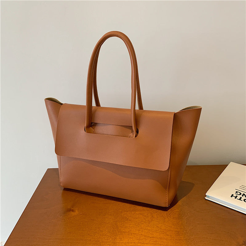 Modern Minimalist Shoulder Bag