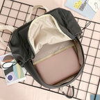 Practical backpack with innovative closure system