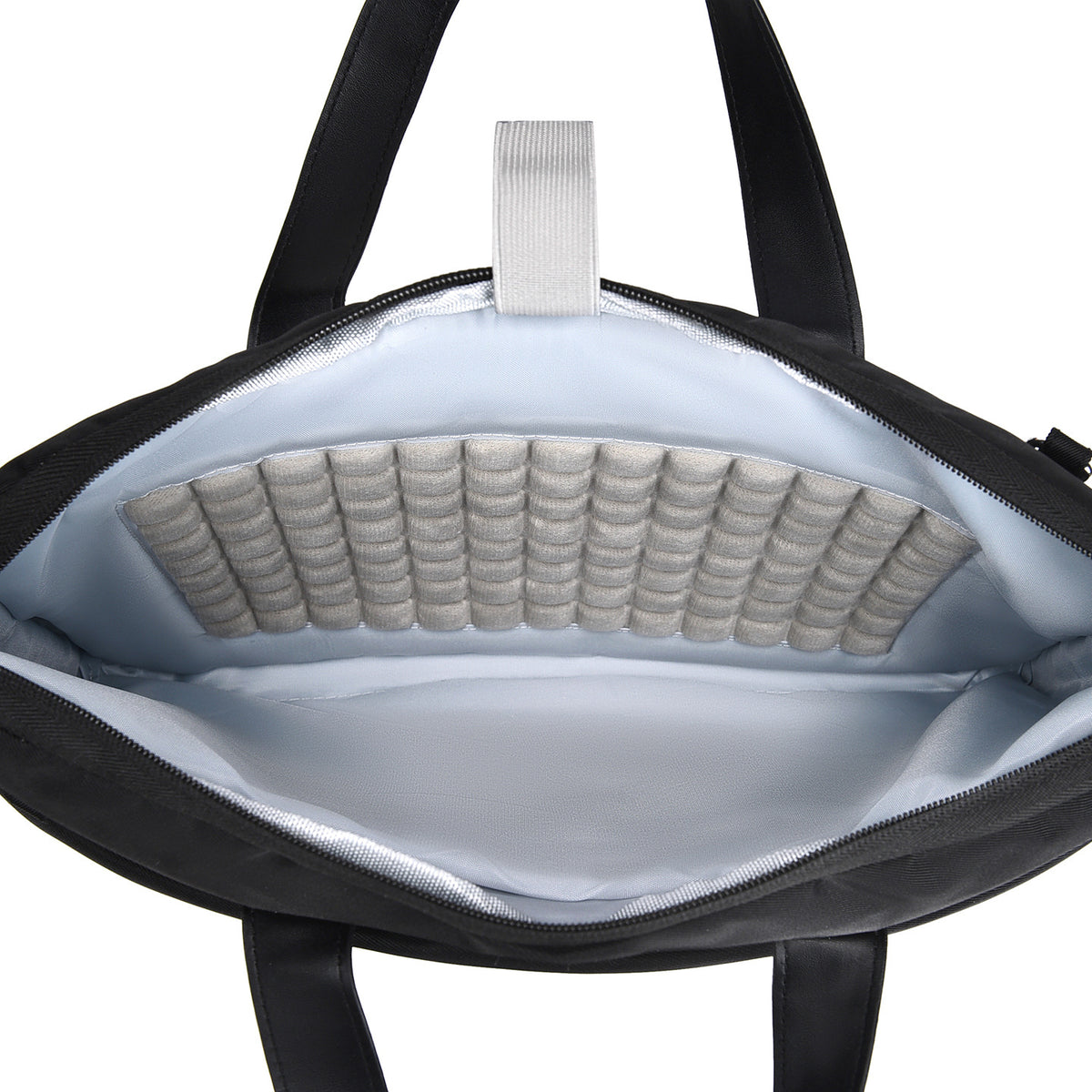 Laptop bag with practical shoulder strap and durable material