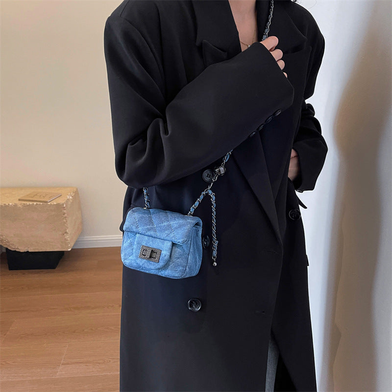Women's mini handbag with padded design and elegant chain strap