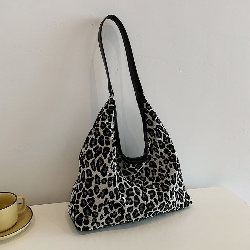 Stylish Leopard Print Hobo Bag