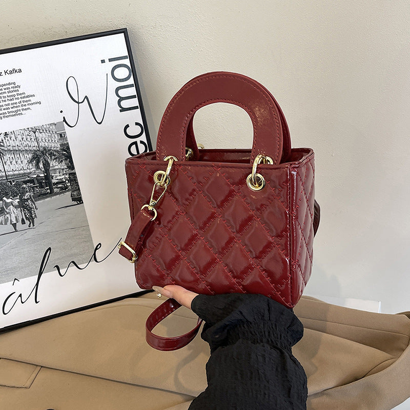Ladies elegant mini handbag with quilted design-https://detail.1688.com/offer/902541067248.html-Calm Wears-Rot-nothing-Calm Wears
