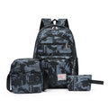 Sporty backpack with practical accessories