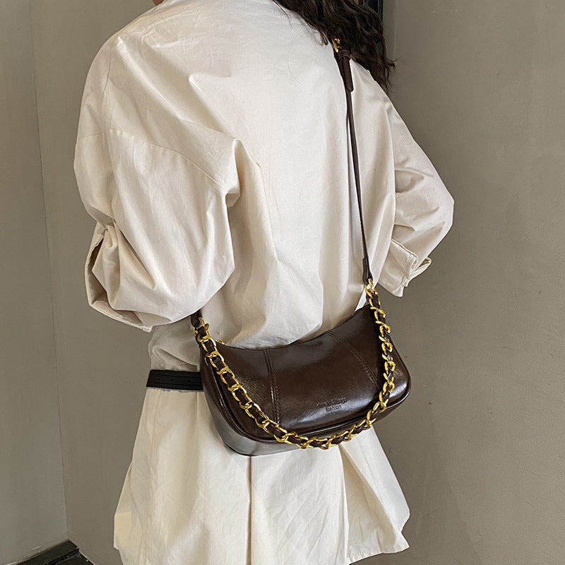 Women's shoulder bag with elegant chain accent-https://detail.1688.com/offer/1011424470777.html-Calm Wears-Braun-nothing-Calm Wears