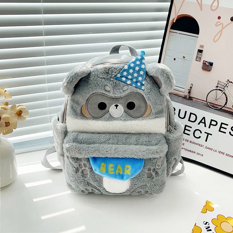 Plush backpack with cute bear motif