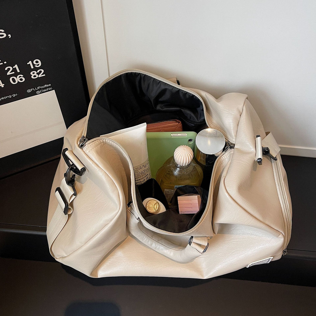 Versatile Daily Use Duffel Bag