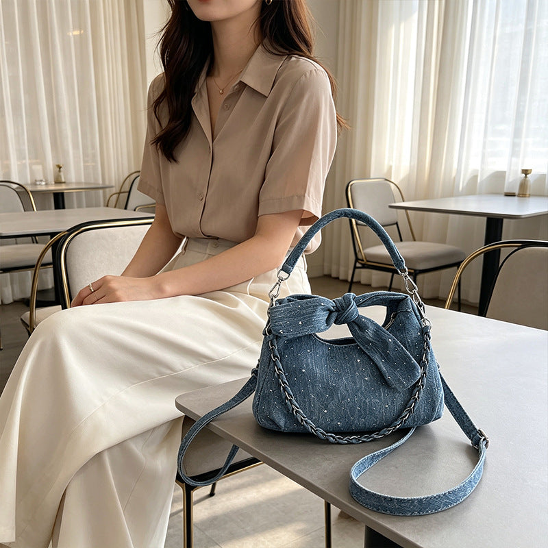 Stylish Bow-Embellished Handbag