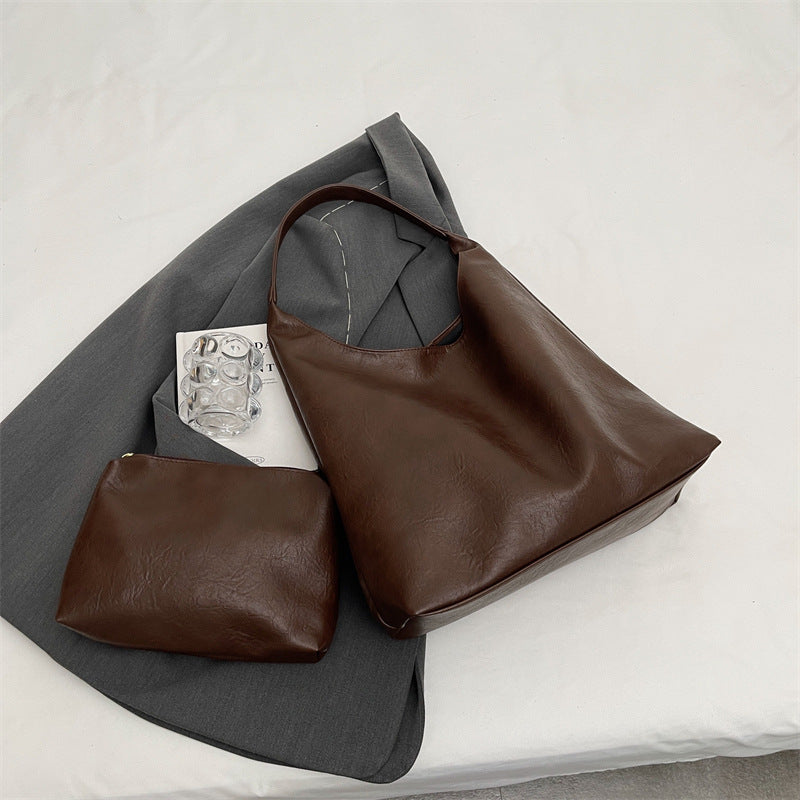 Minimalist Leather Tote Calm Wears