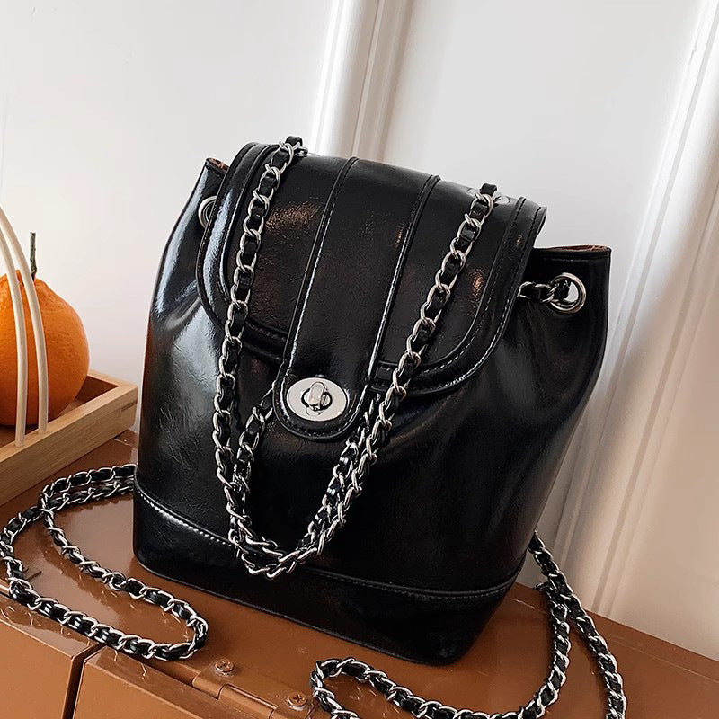 Chic Chain-accented Bucket Handbag