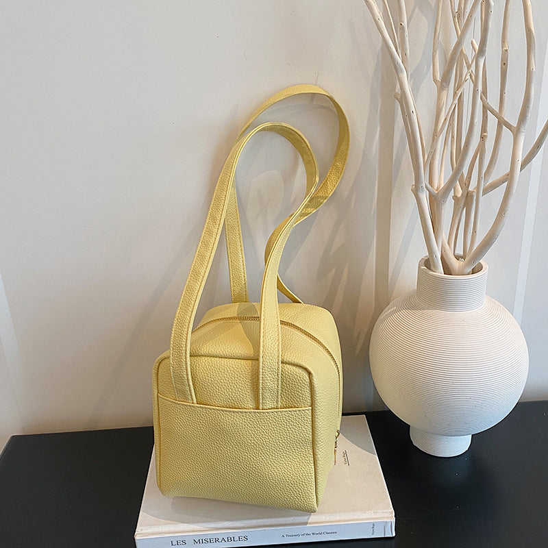 WoCompact Textured Handbag