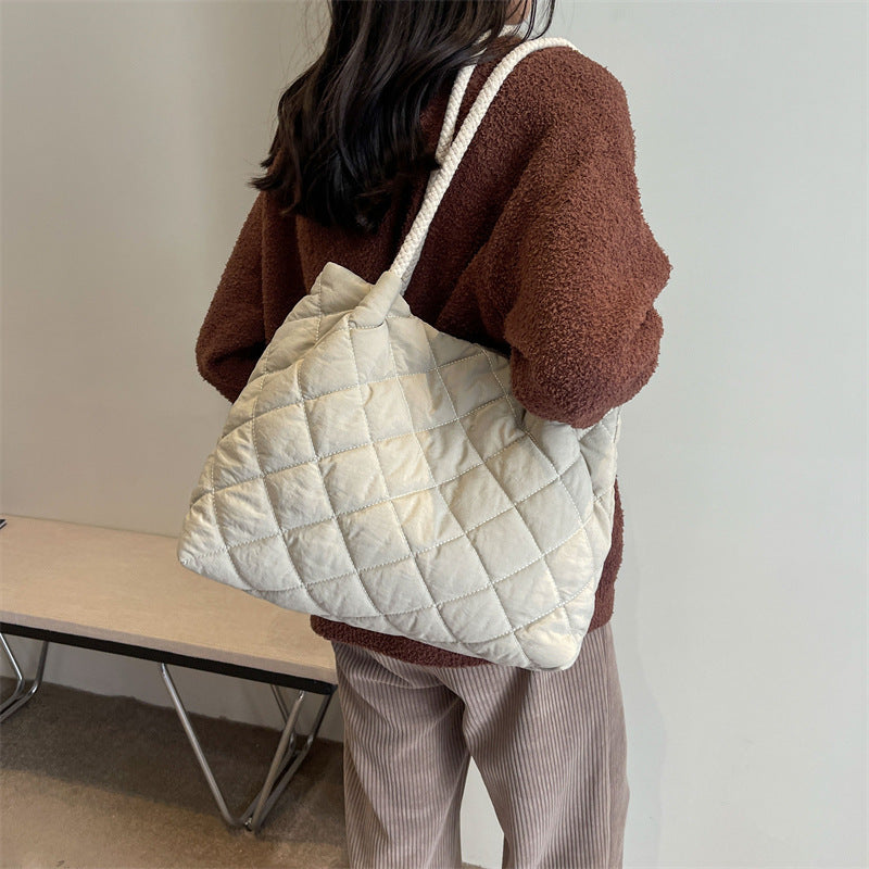 Quilted Casual Tote Calm Wears