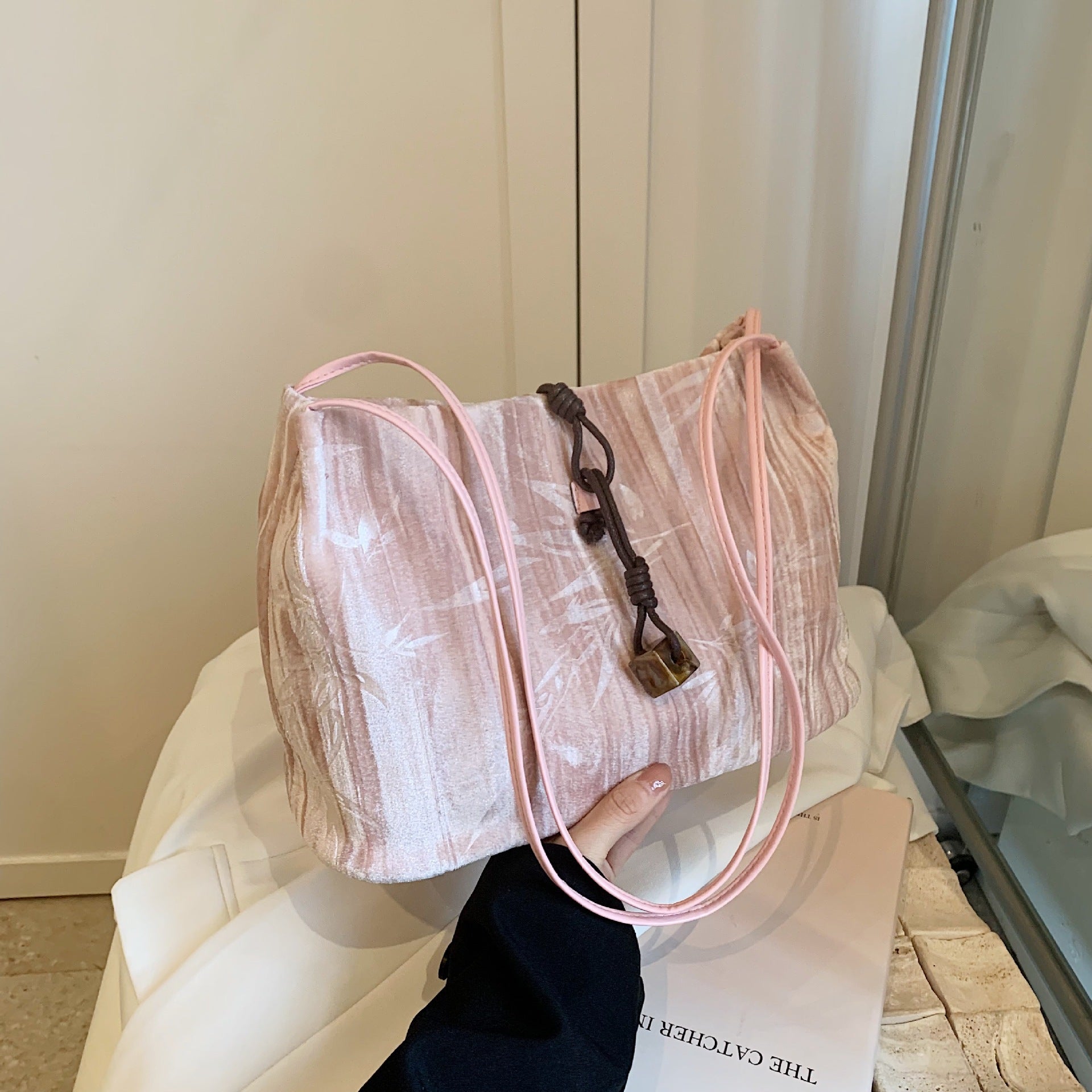 Chic Textured Handheld Tote Bag